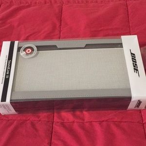 BOSE Soundlink 111 cover